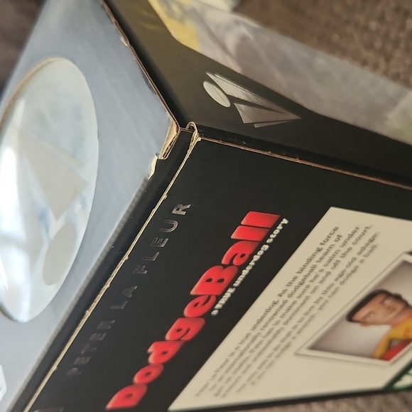 Vinyl Idolz Peter La Fleur from Dodgeball. - Picture 4 of 4